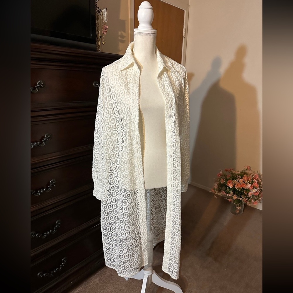 Button Up Cream Lace Collared Duster